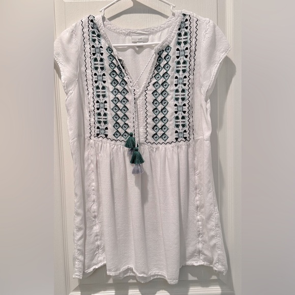 J. Jill Cap Sleeve Embroidered & Beaded Soft Rayon Tunic w Tassel Ties - Picture 2 of 11
